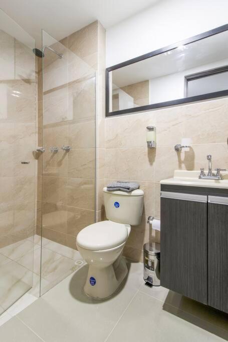 Amplio Apartamento En Calasanz - Estadio 메딜린 외부 사진